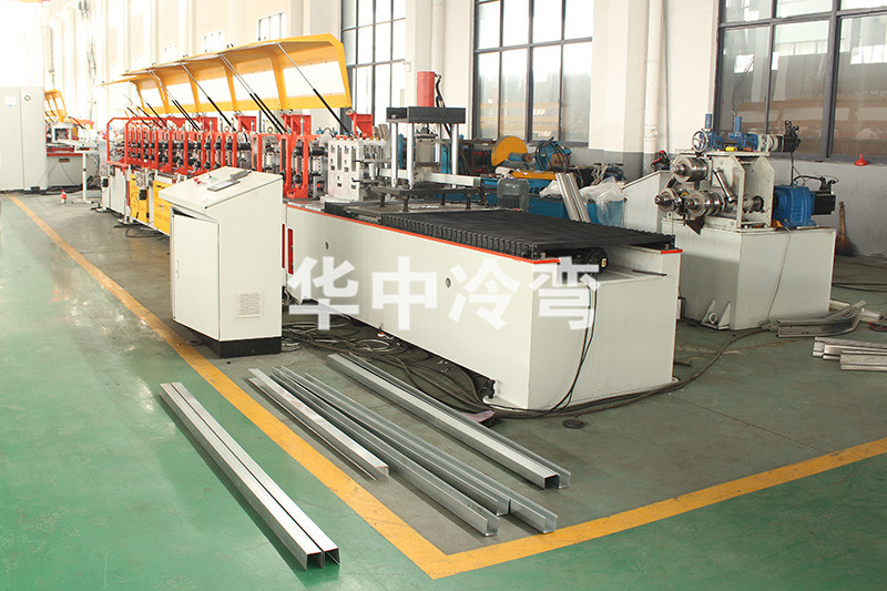 吊顶C型龙骨成型机