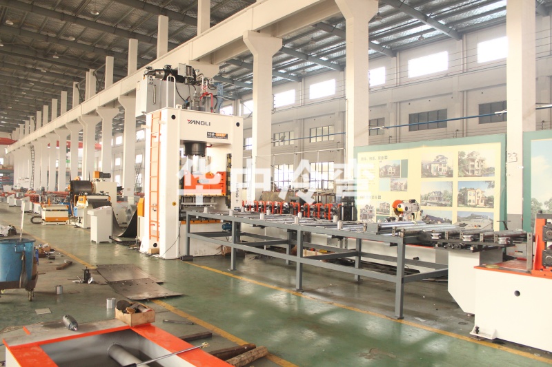 三波护栏板设备