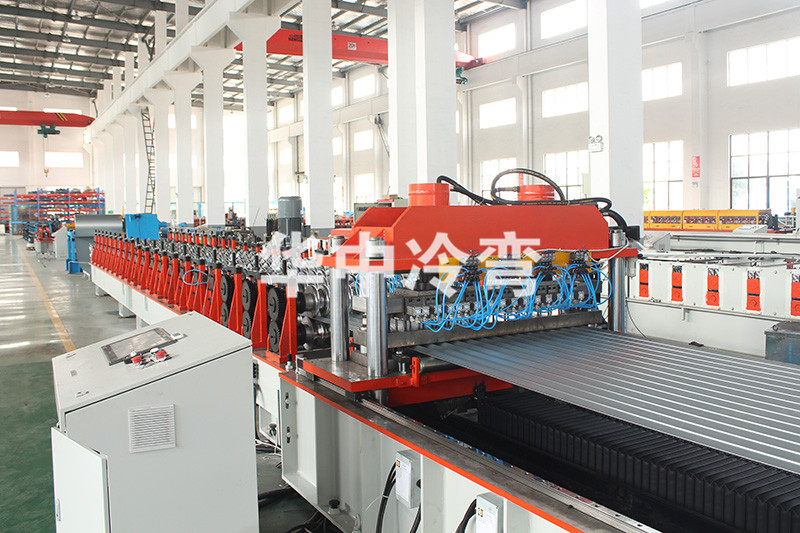 粮仓围板成型机 (4)