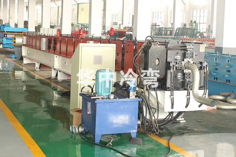 落水管成型机 (1)