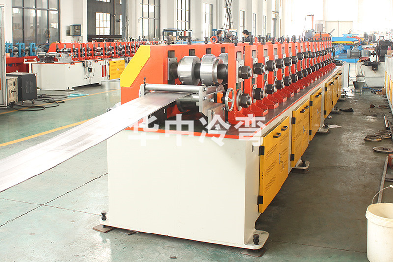 常州角板成型机 (7)