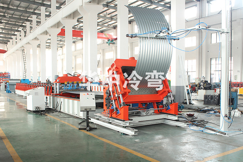 粮仓围板成型机 (3)