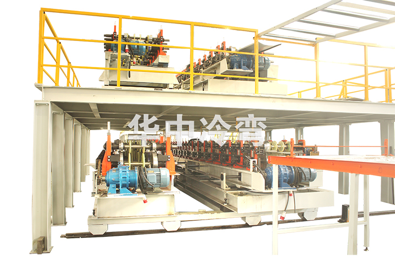 车库门冷弯成型机 (1)