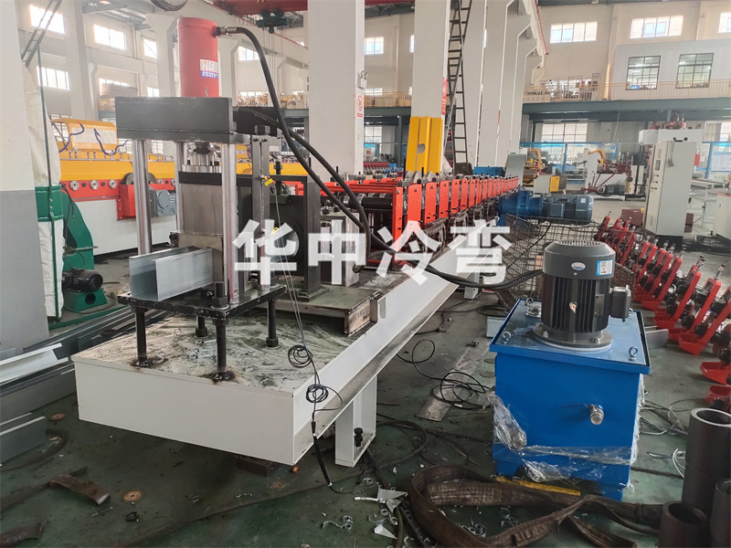 快速门轨道冷弯成型机 (6)