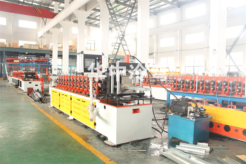 货架横梁冷弯成型机 (1)