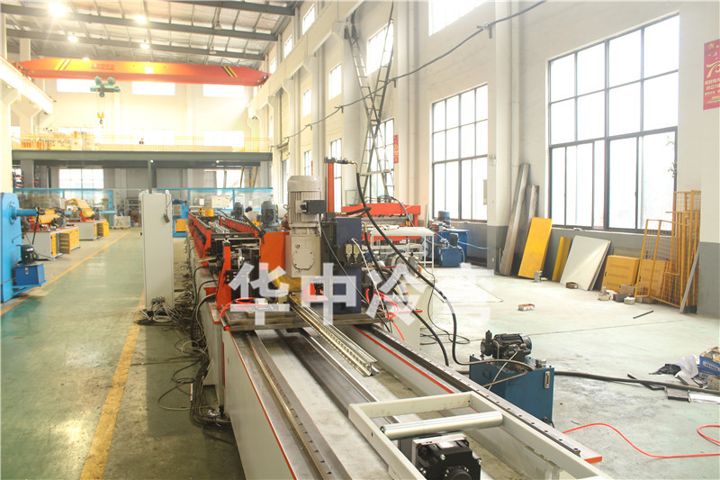 护栏立柱冷弯成型机 (9)