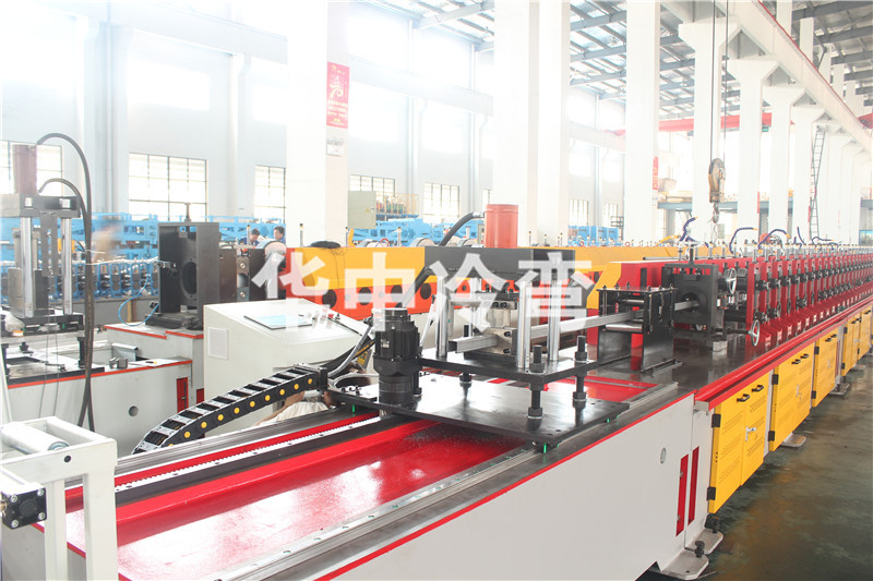 光伏支架冷弯成型机 (5)