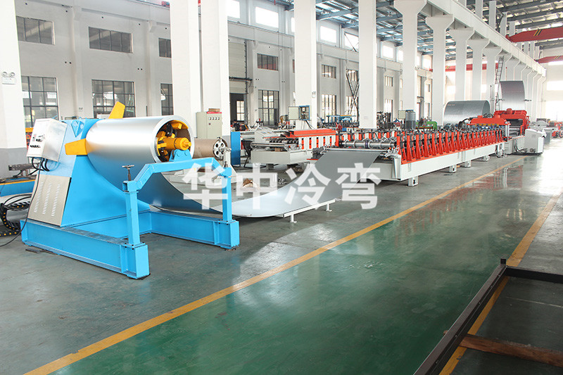 粮仓围板成型机 (5)