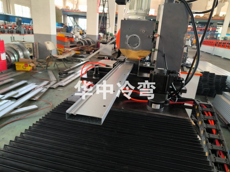 边梁冷弯成型机（凉亭边梁）