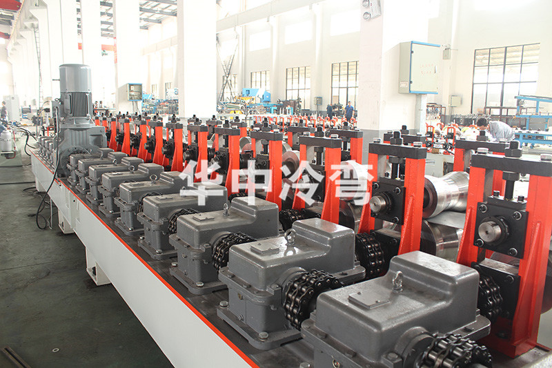 粮仓立柱成型机 (7)