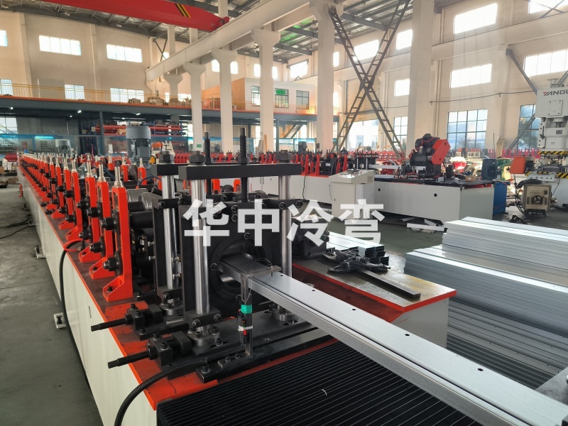 边梁冷弯成型机（凉亭边梁）