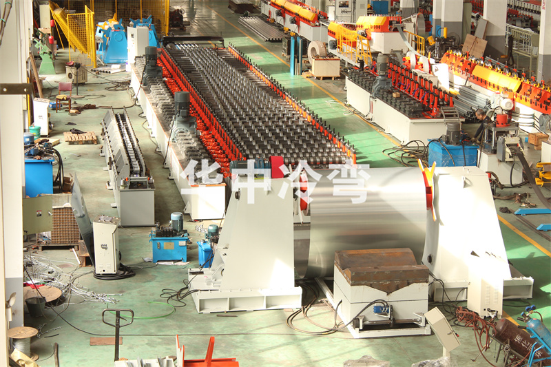 瓦楞板冷弯成型机 (7)