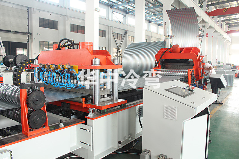 粮仓围板成型机 (7)