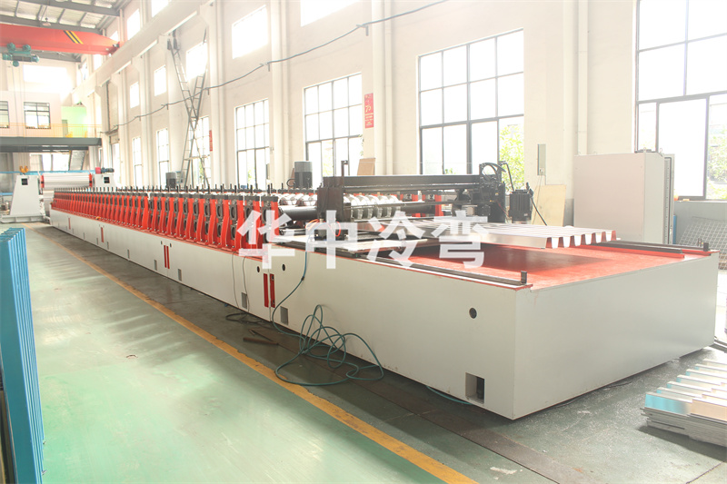 瓦楞板冷弯成型机 (6)