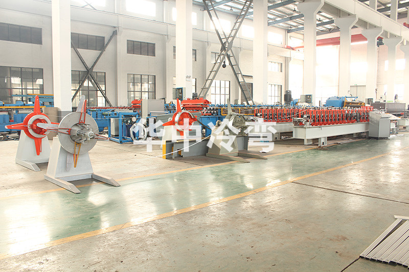 阿尔及利亚主龙骨成型机 (7)