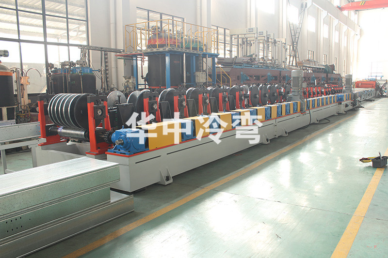 600桥架冷弯机 (2)