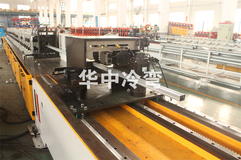 单墙龙骨成型机 (2)