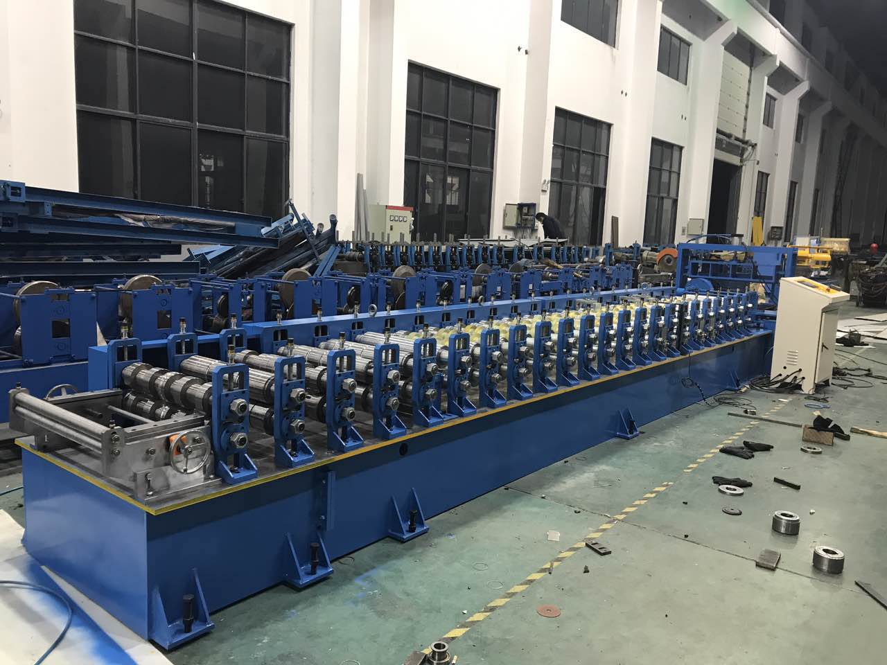 车库门门板成型机-3