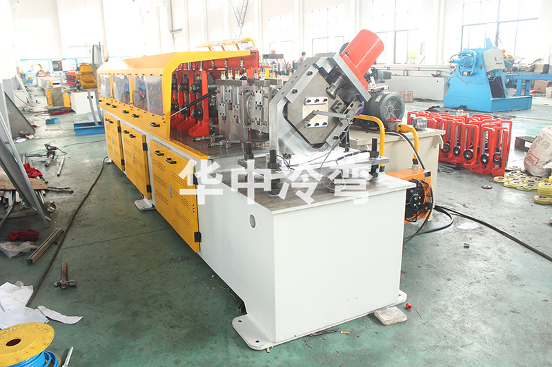 桥架支撑冷弯成型机 (5)