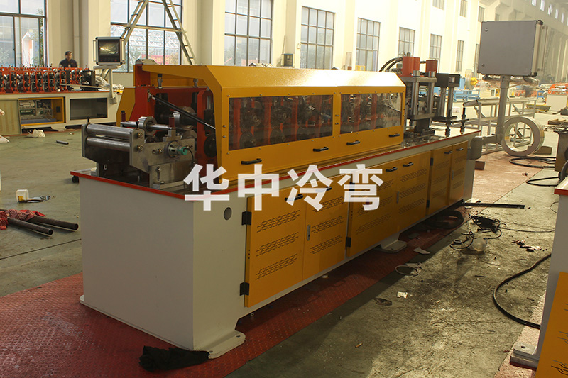 框拉板成型机 (4)