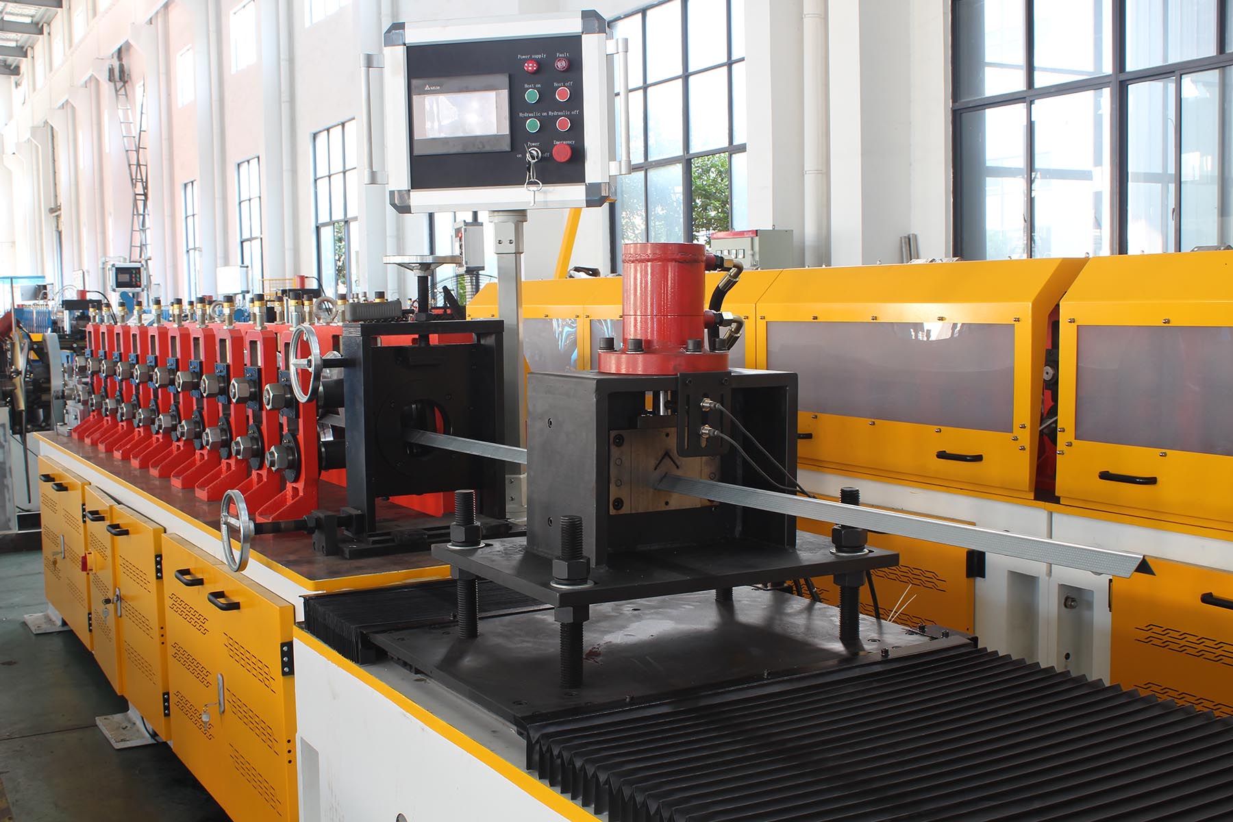 阿尔及利亚三角机-4