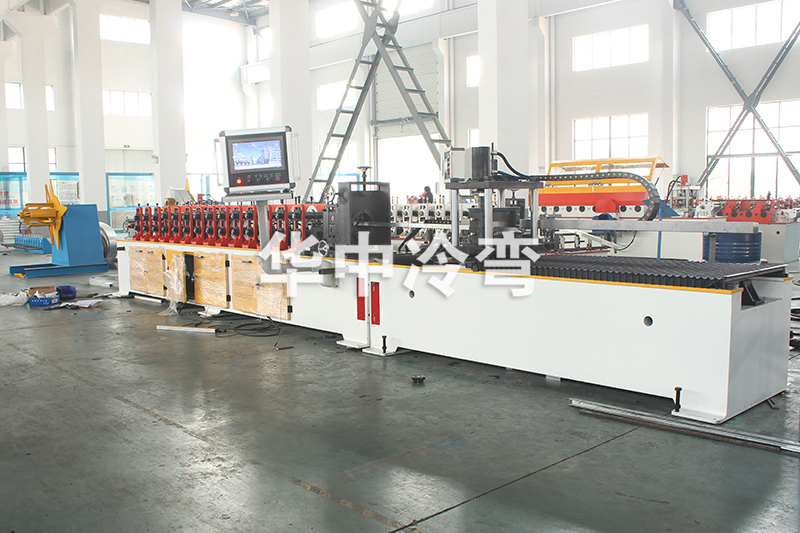 CU冷弯成型机 (5)