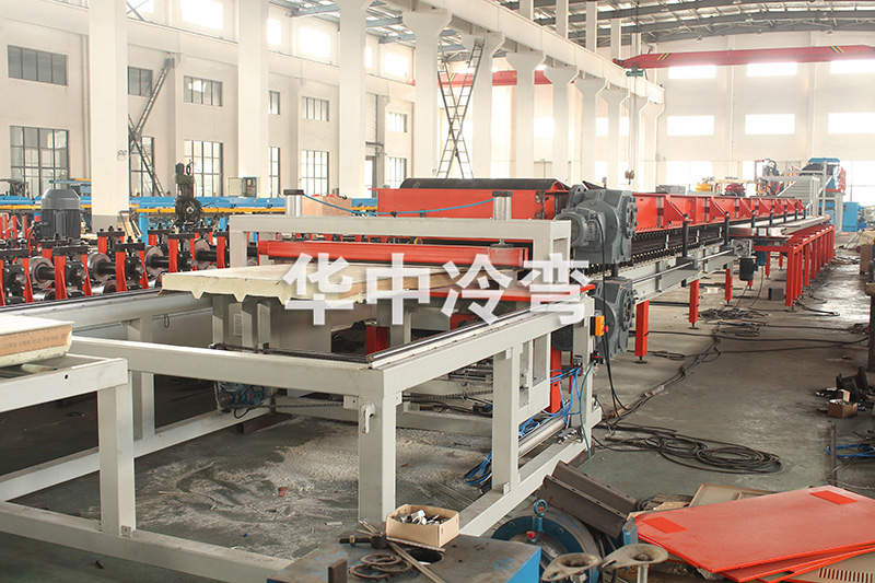 夹芯板成型机 (2)