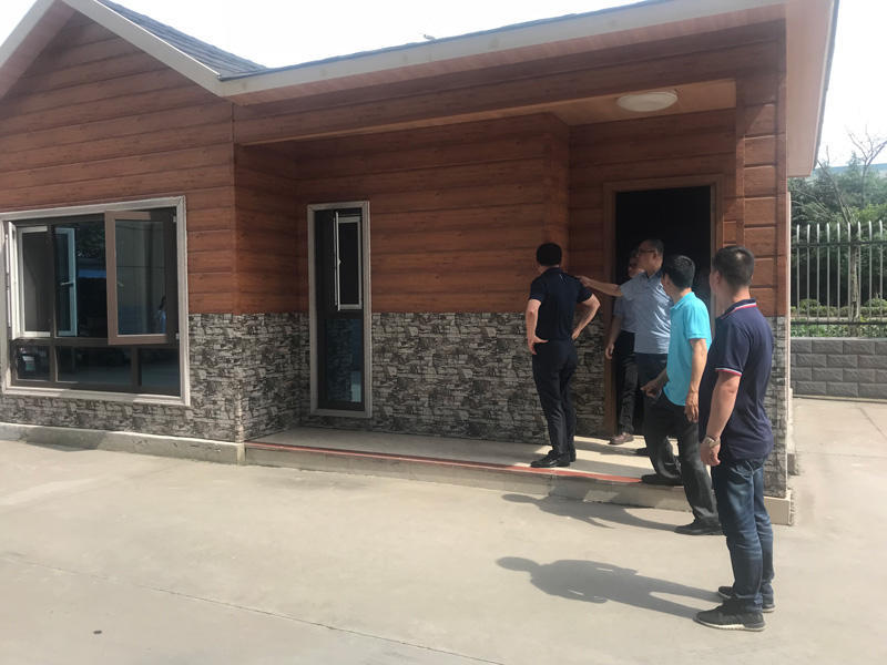 夹层面板的机器2