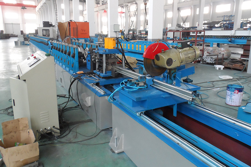 桃子后成型机-3