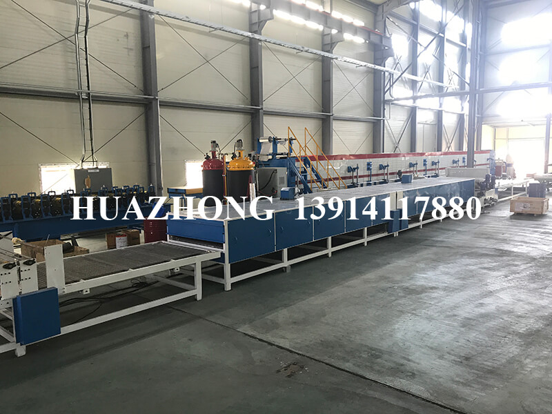 外墙板成型机 (1)