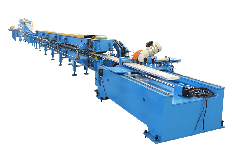 硬质快速卷帘门成型生产线 (1)