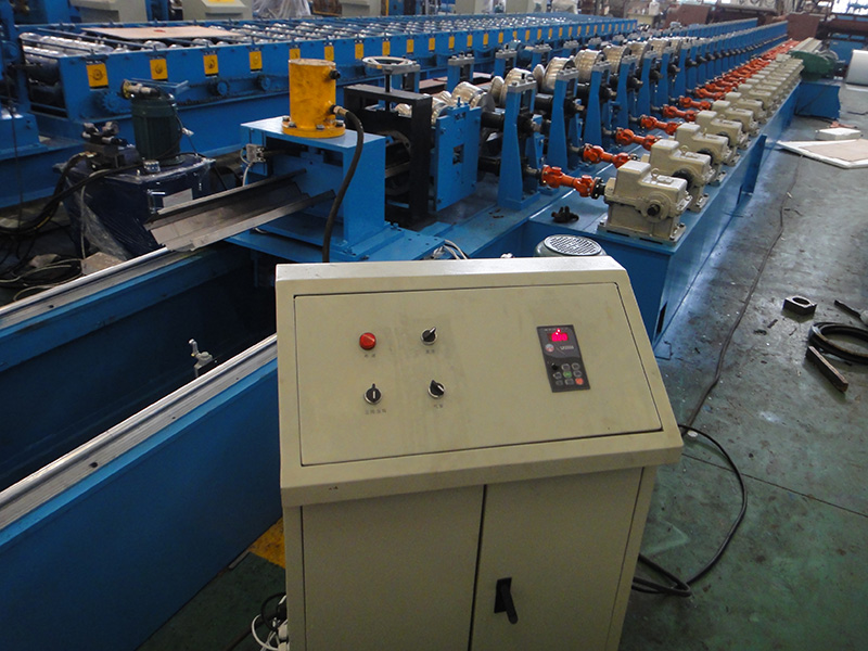 防火门框滚压成型机-5