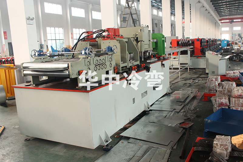 UCZ 成型机（自动调宽高） (8)