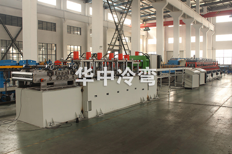 C型钢成型机 (5)