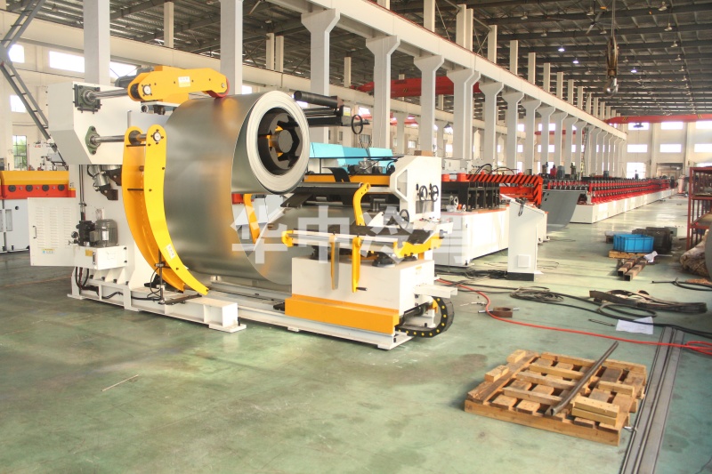 Carriage board roll forming machine (1)