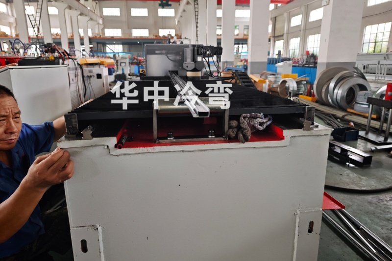 短边框成型 (4)